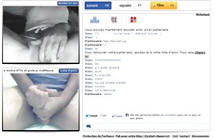 オデッサからの成熟した学生は、ゴム製のディルドで猫に彼女の指を貼り付けます。 鈴木 一徹 動画