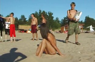 裸の十代の日焼けのビーチ 一徹 クンニ 動画