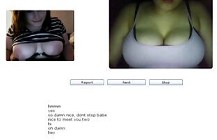 XXX いたずらなニコールは、彼女の熱い猫にディルドを追加します。 一徹 クンニ 動画