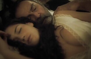XXX 厄介な暗い髪はlapdanceとblowage 女性 向け 動画 一徹